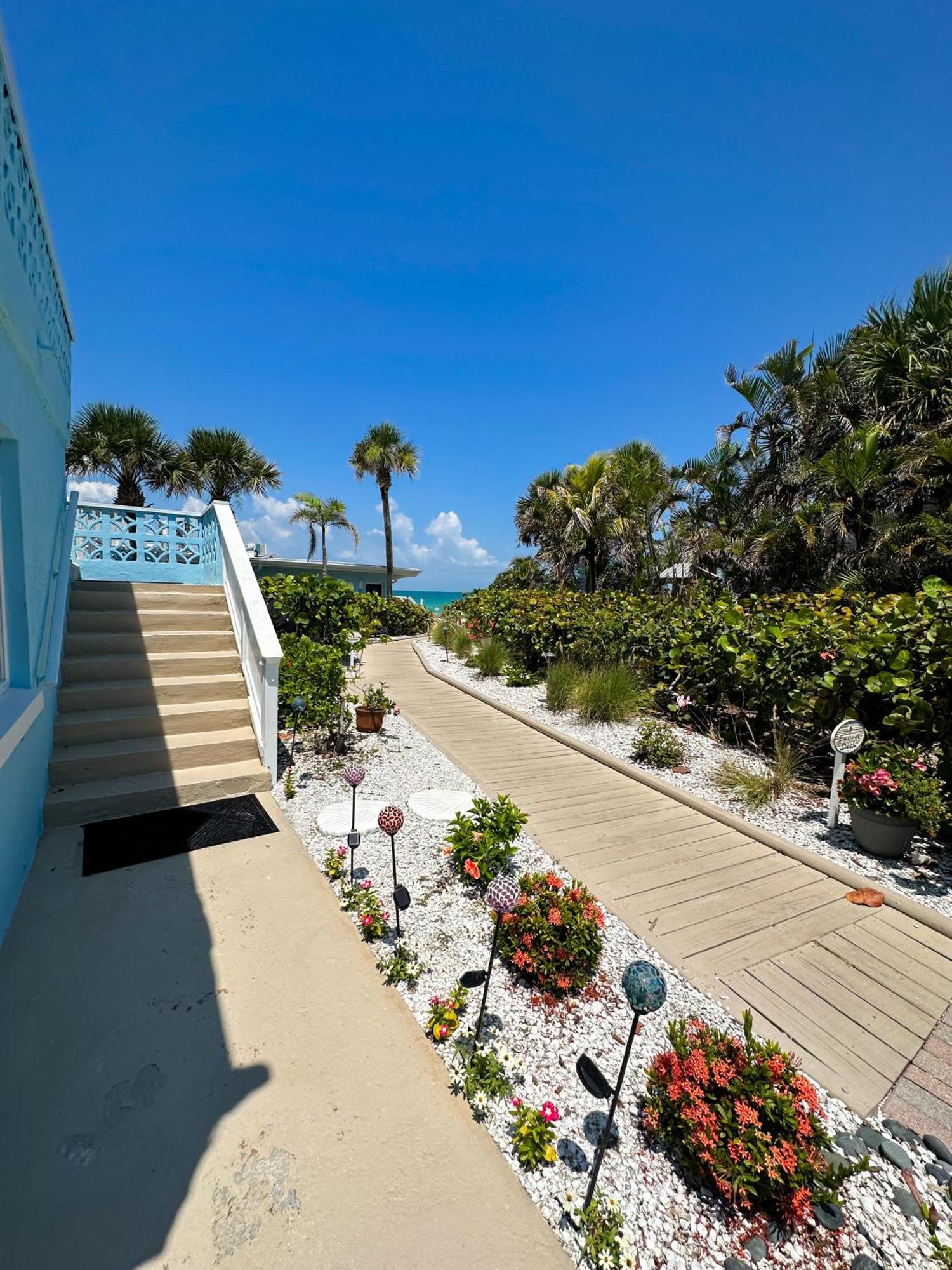 Pearl Beach Inn Englewood Exteriér fotografie